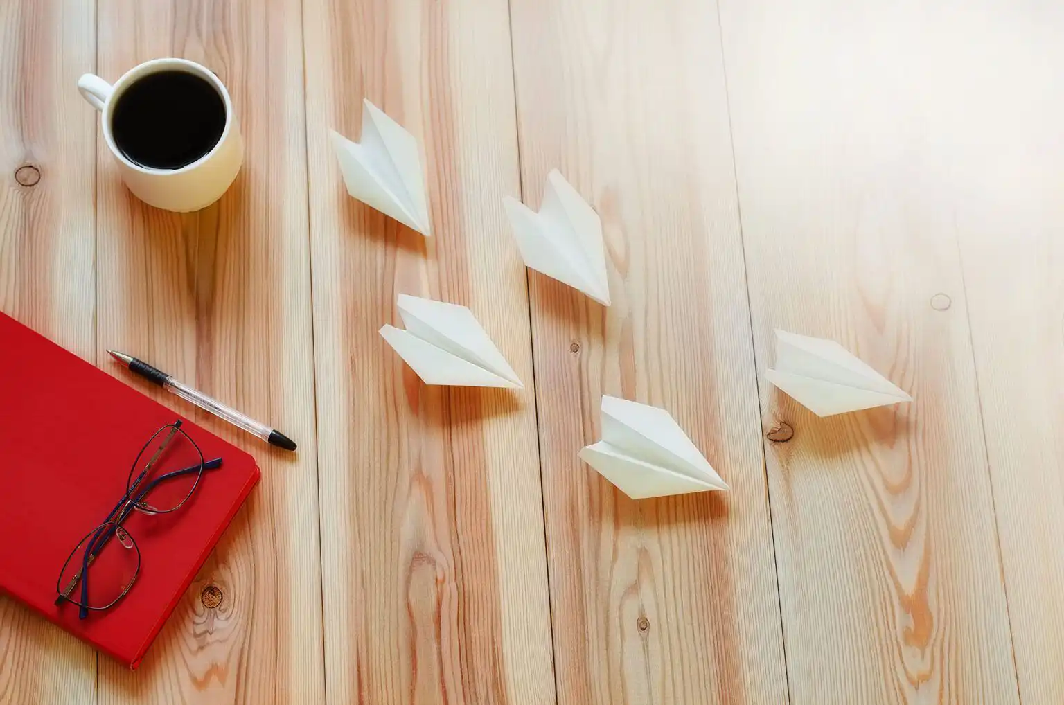 contatti 1536x1018 1